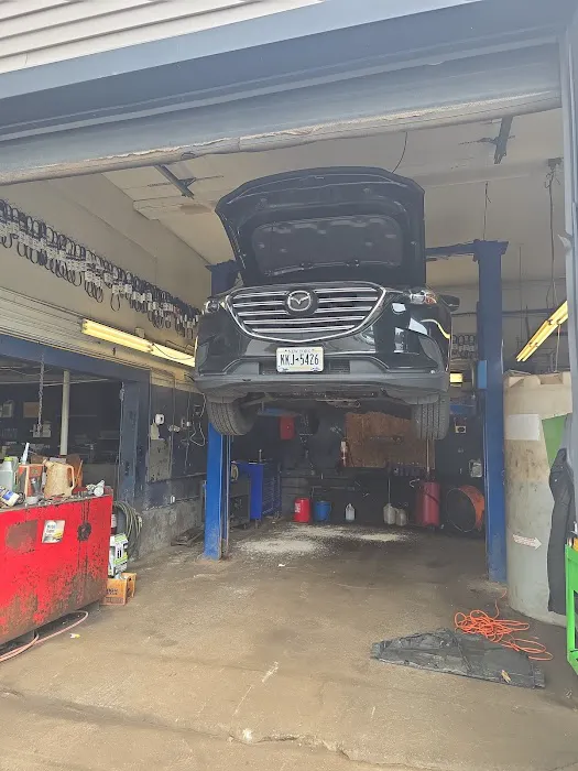 Berube's Complete Auto Care 4