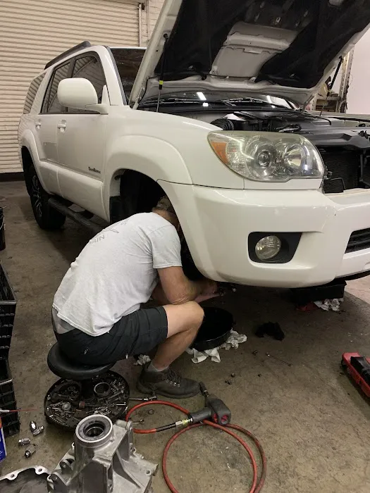 Lloyd's Transmissions & Drivetrain 2