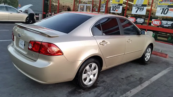 AutoZone Auto Parts 1