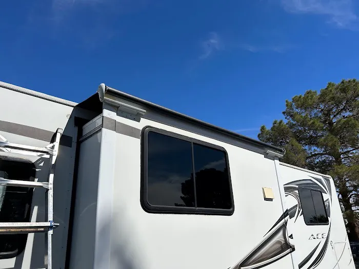 Phillips RV Repair services 8
