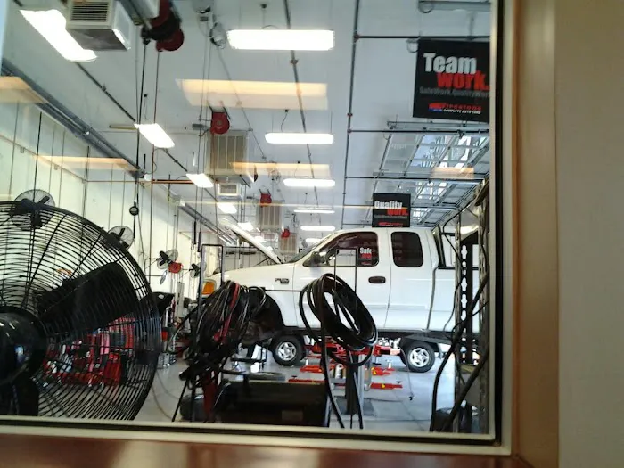 Firestone Complete Auto Care 6