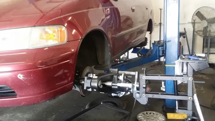 Godis Auto Repair 1