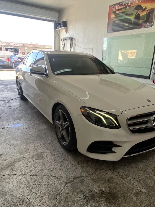 Castaneda Window tint Auto Glass & repairs 8