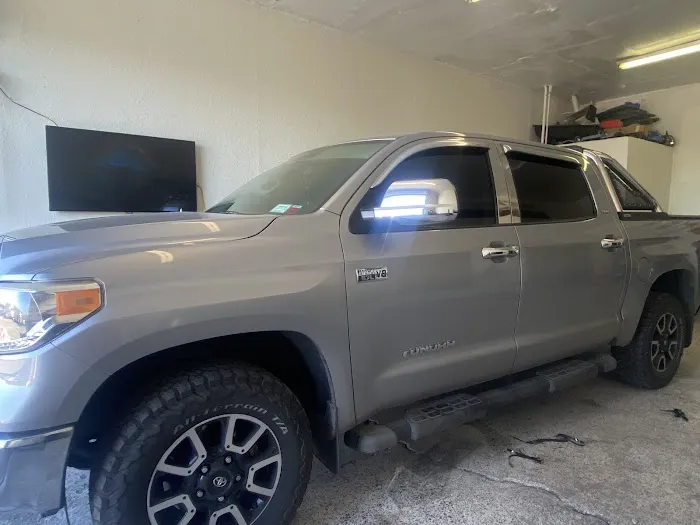 Castaneda Window tint Auto Glass & repairs 0