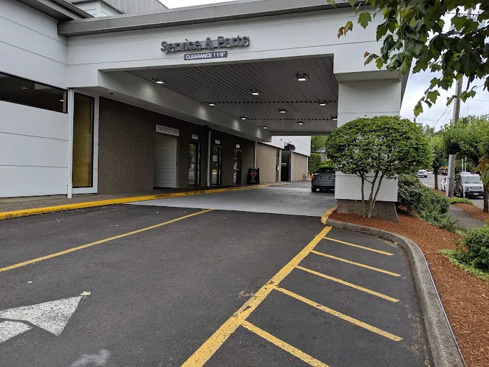Acura of Salem Service Center 6