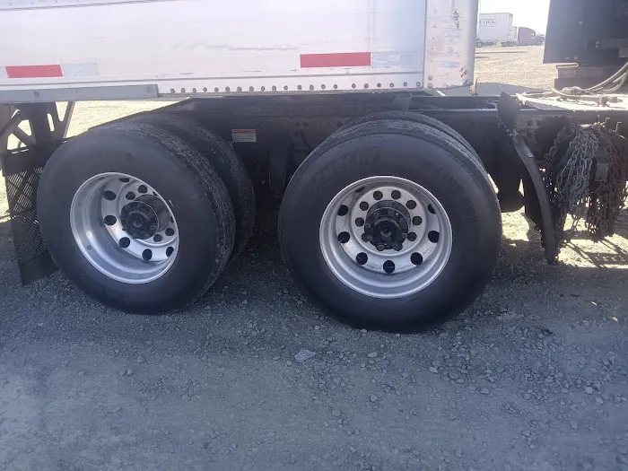 America's Truck and Trailer Repair 4