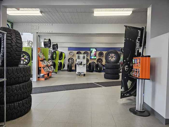 Gills Point S Tire & Auto Service 7