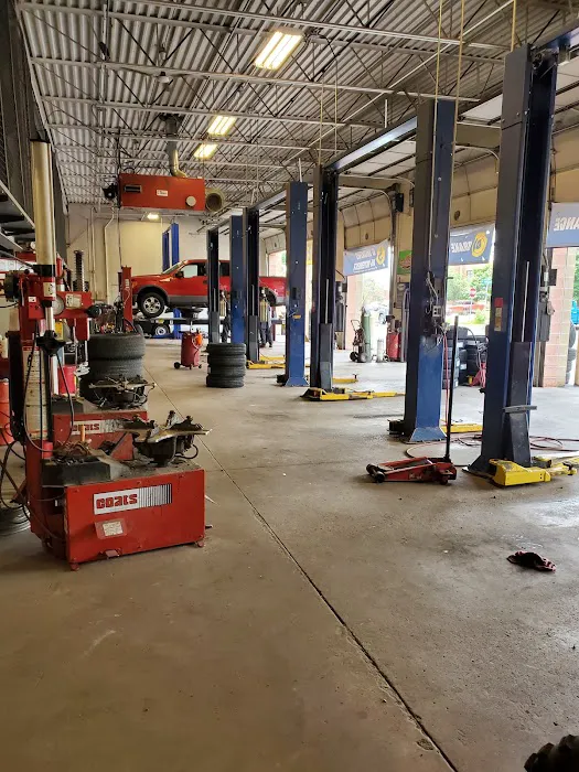 Monro Auto Service and Tire Centers 8