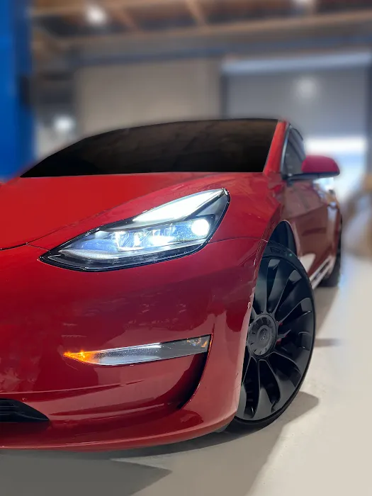 Tesla Auto Repair Shop 0