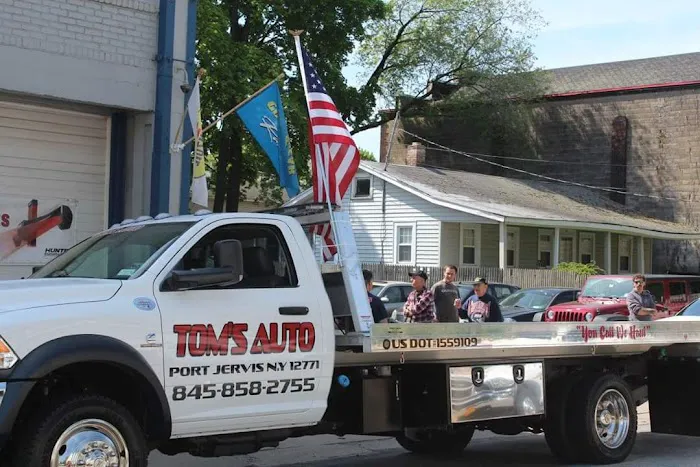 Tom's Automotive Repair 5