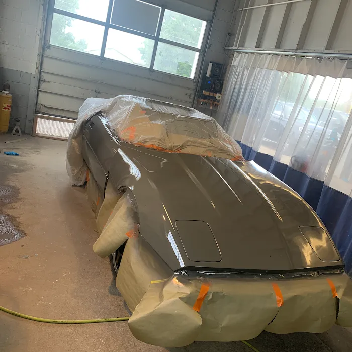 Mount Hope Auto Body and Service Center 7