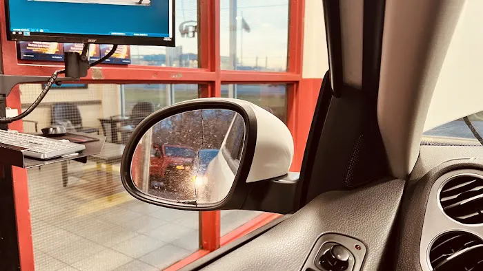 Valvoline Instant Oil Change 6
