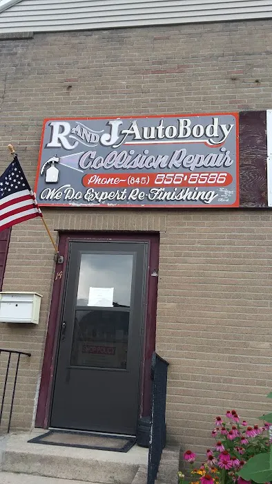 R & J Auto Body Repair 6