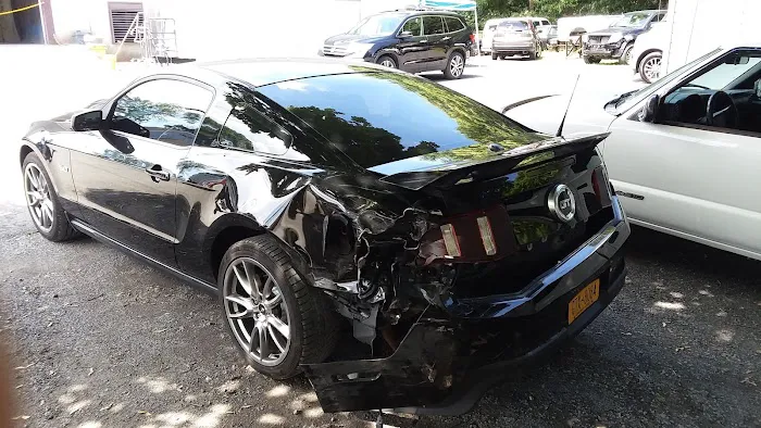 R & J Auto Body Repair 3