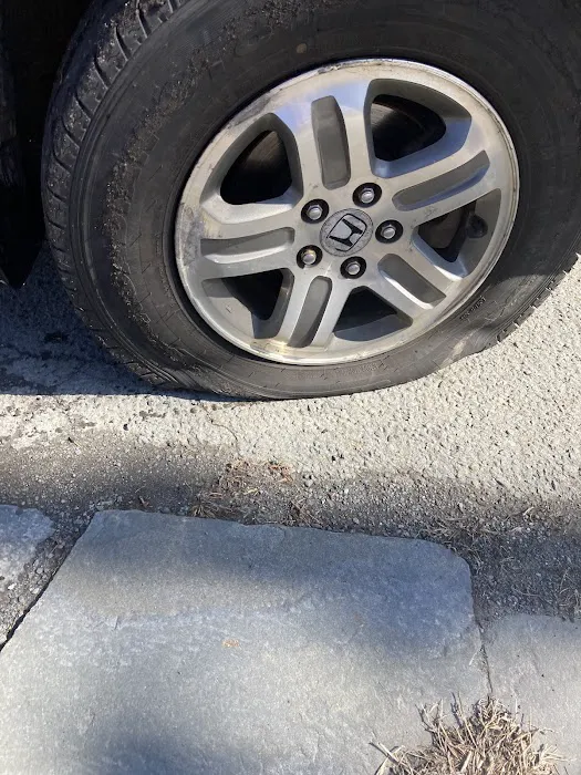 Route 6 Tires 0