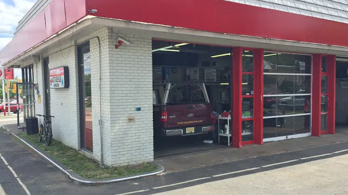 Universal Auto Service 3