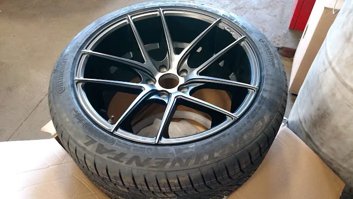 Dolson Auto & Tire 2
