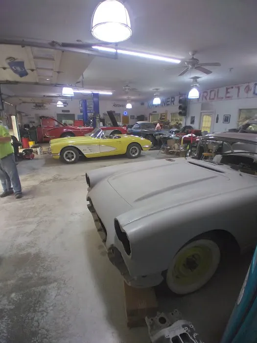 Early Vette Shop 1