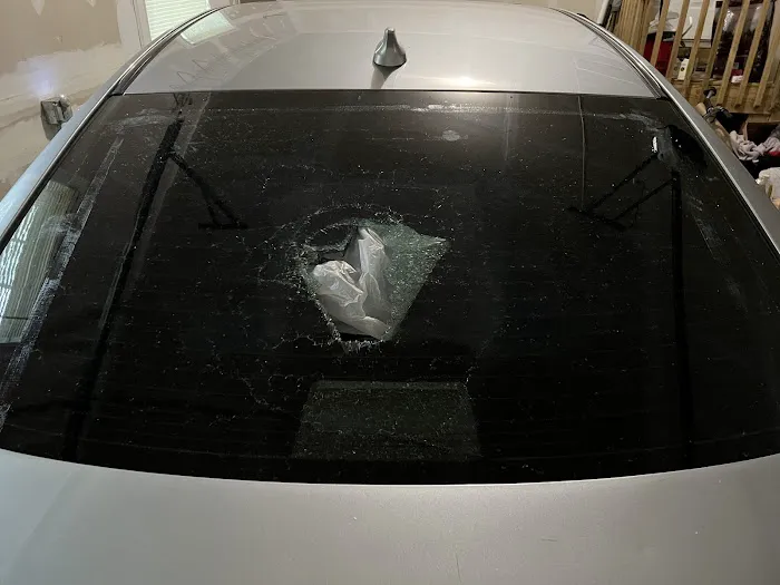 Ace Autoglass LLC 0