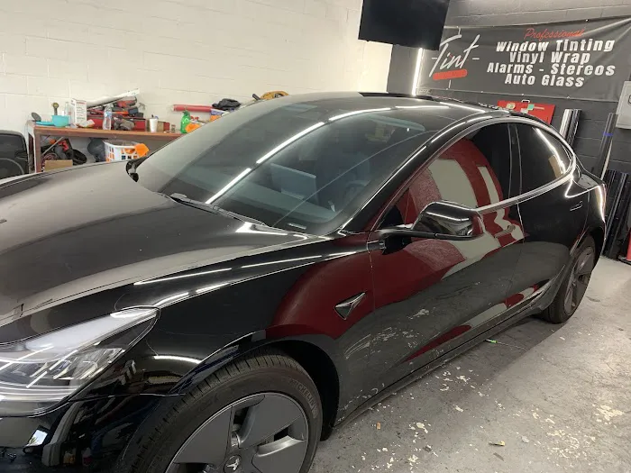 Tint Time SG 1