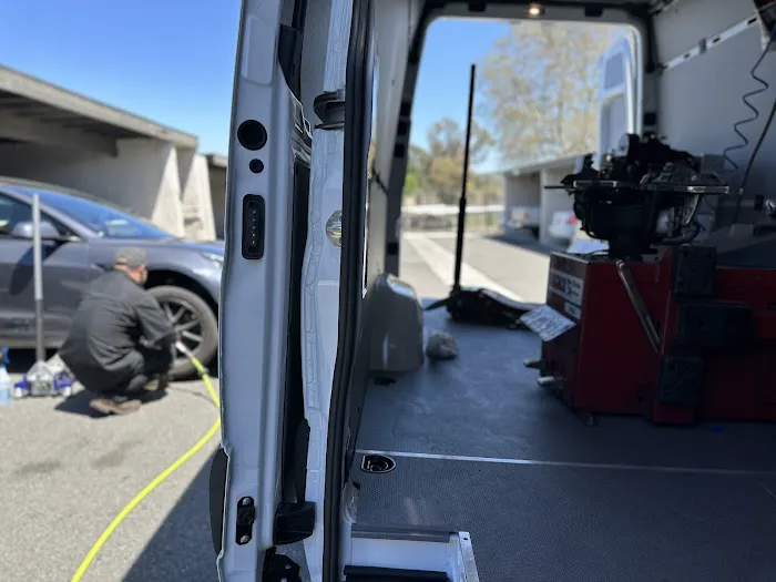 AJ's Tires 0