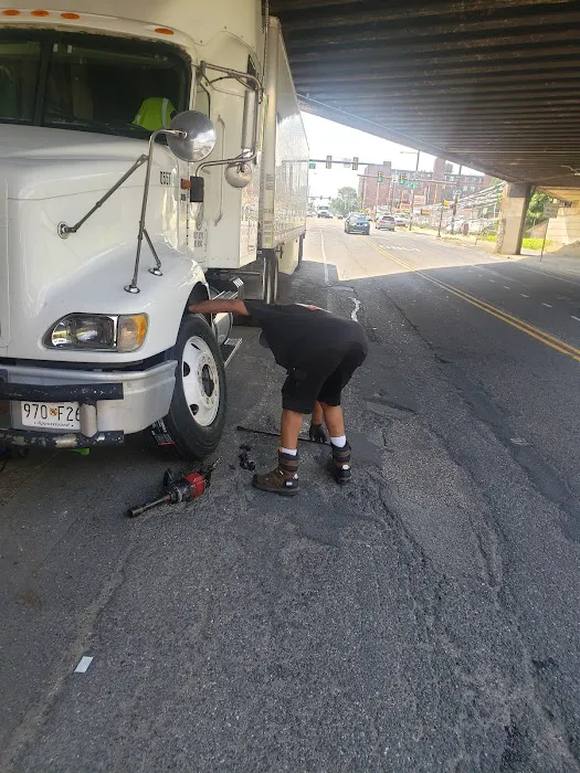 Passenger and Truck Tire Mobile Service 6