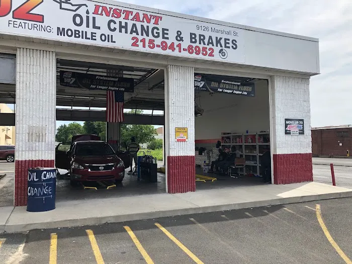 LUZ INSTANT OIL CHANGE & BRAKES 5