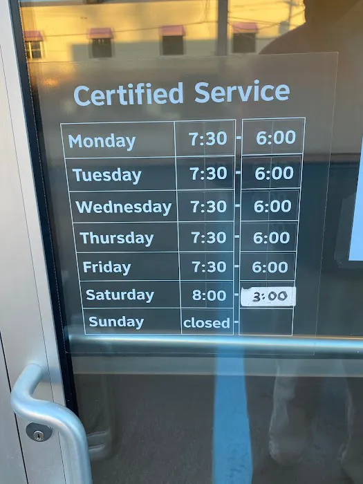 Armen Chevrolet Service & Parts Department 8