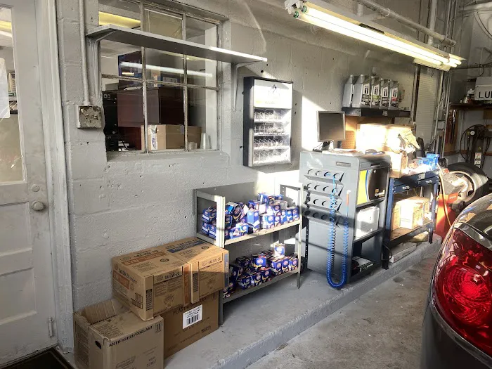 Arky's Automotive 4