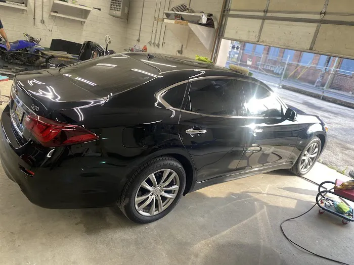 Crashed2Class Auto Body 3