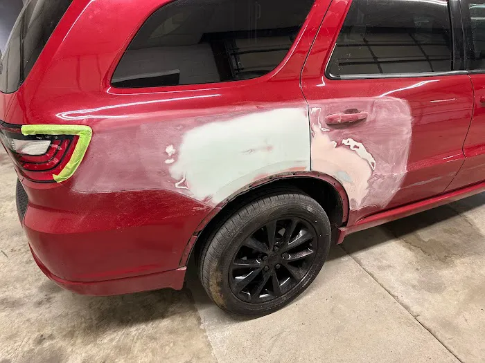 Crashed2Class Auto Body 7