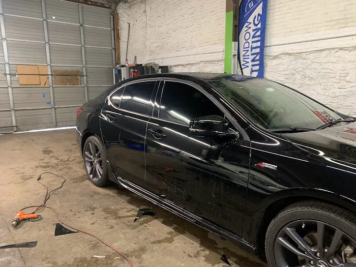 Vip auto center and tint 0