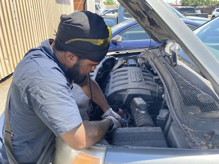 Lou Da Mechanic Auto & Parts 2