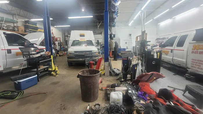 Interstate - 24 Hour Mobile Truck & Trailer Repair 7