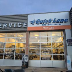 Chapman Ford of Horsham Service ico