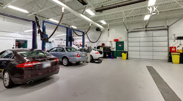 Jaguar Willow Grove Service & Parts 0