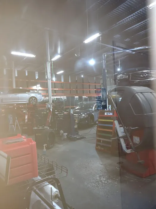 CJ's Tire & Automotive 3