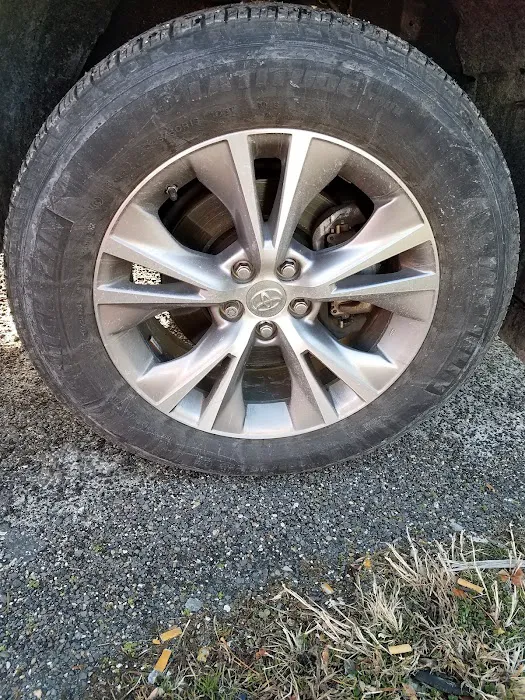 Jay's 24 Hr Tire Services 2