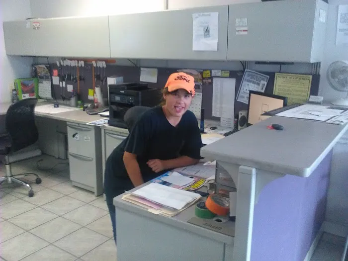 Flanagan's Towne Auto Body 1