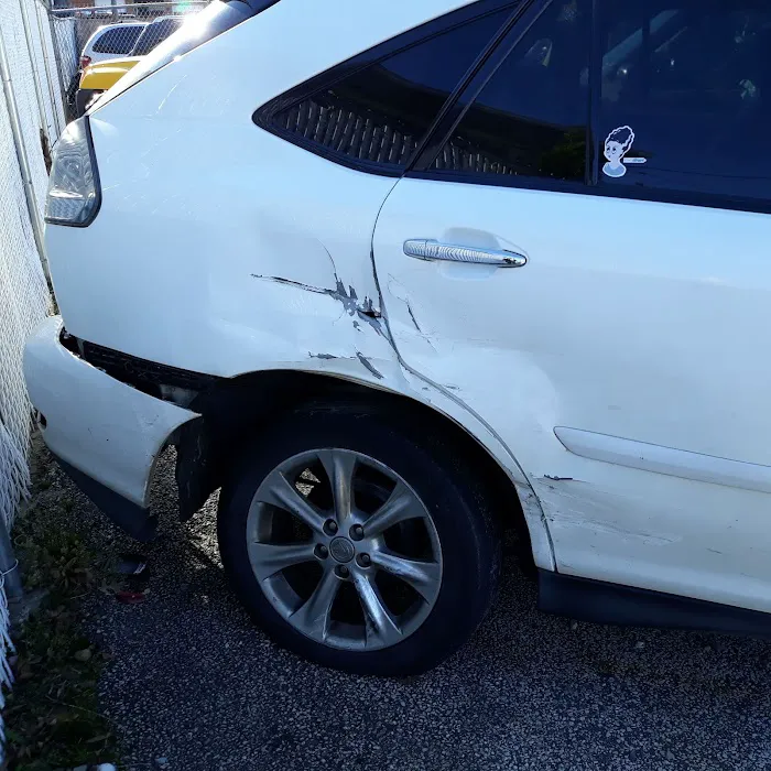 Flanagan's Towne Auto Body 3