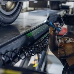 Service Center at Mercedes-Benz Van Center Maple Shade ico