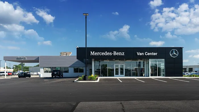 Service Center at Mercedes-Benz Van Center Maple Shade 9