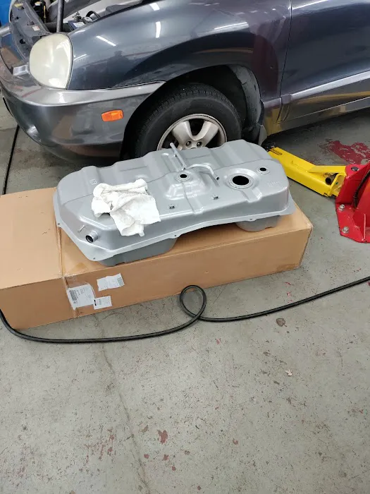 Hi-Tech Auto Repair & Maintenance Center 6