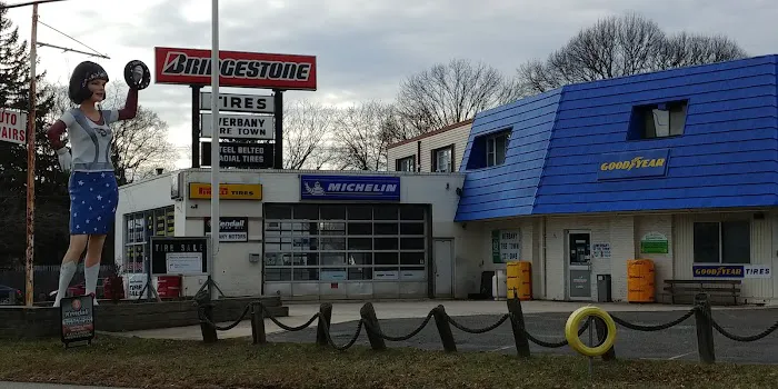 Werbany Tire Town 5