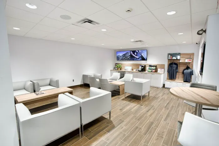 Woodbury Nissan Service and Parts Department 0