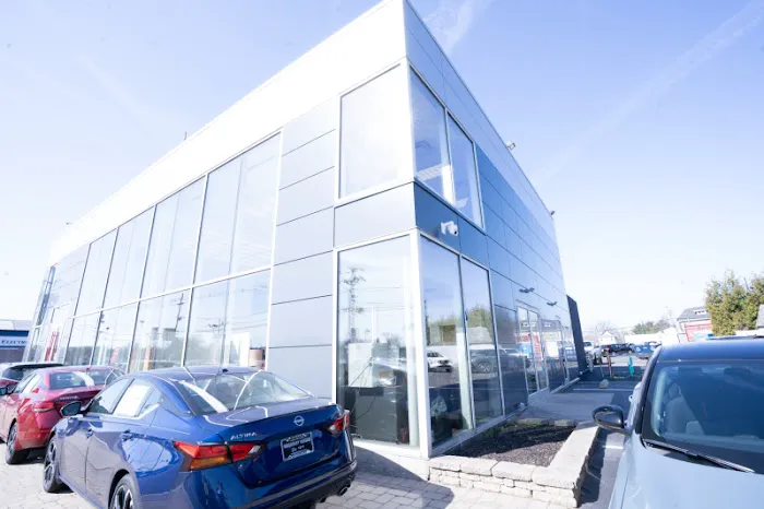 Woodbury Nissan Service and Parts Department 5