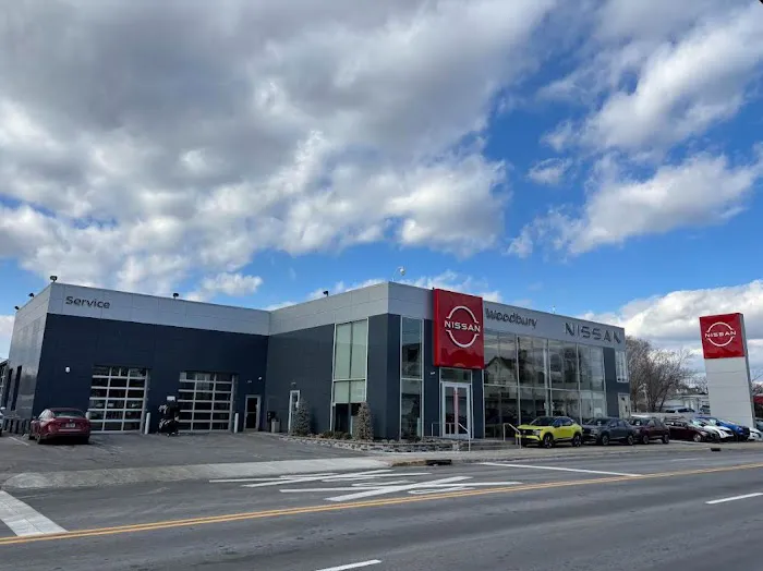 Woodbury Nissan Service and Parts Department 1