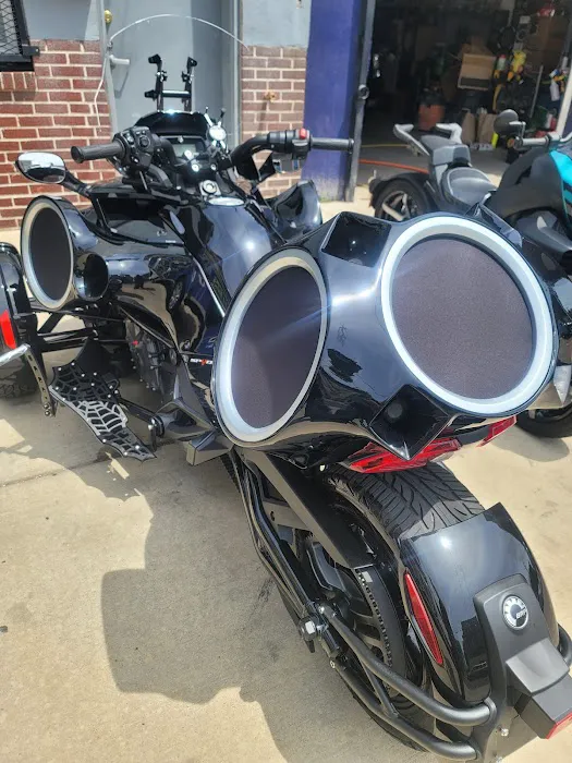 Triple Threat Customs 8
