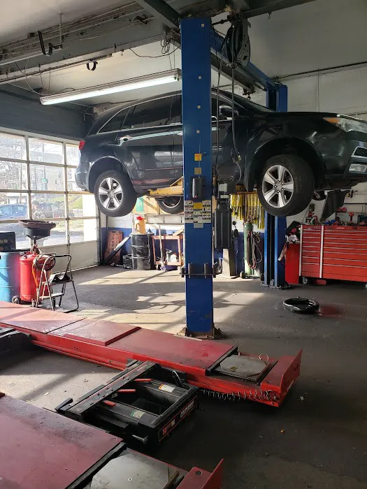 Dave's Automotive Center 5