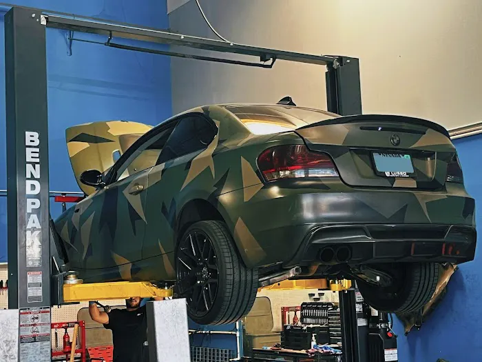 Euro Zone - Audi - BMW - Porsche - VW - Mini Cooper - Mechanic Shop 7